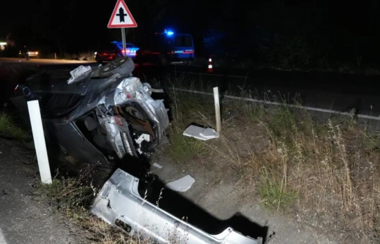 Refüje Çarparak Takla Attı