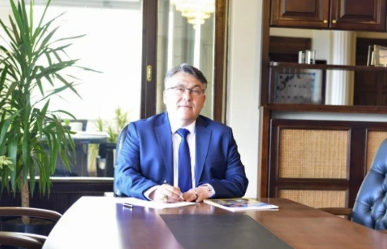 Rektör Özölçer'den 10 Kasım Mesajı