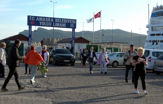 Rus Turistler O ilçeye Akın Akın Geliyor