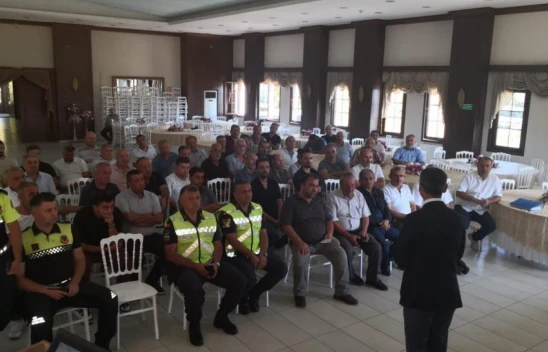 Safranbolu'da Okul Servis Araçları Toplantısı