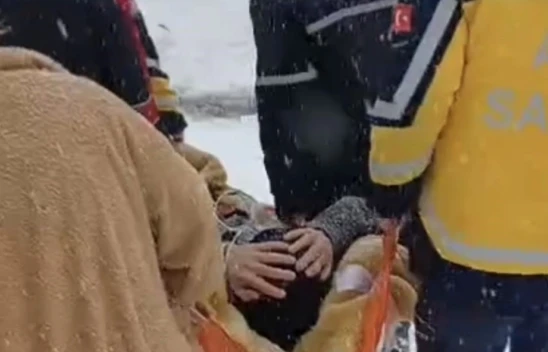 Sağlık Ekipleri 72 Saat İçerisinde Karda Mahsur Kalan 265 Hastaya Ulaştı