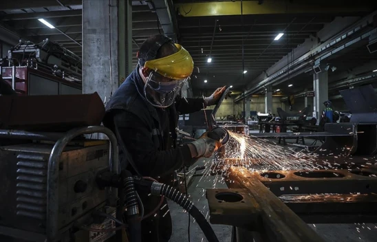 Sanayi Üretimi Yüzde 5,3 Azaldı