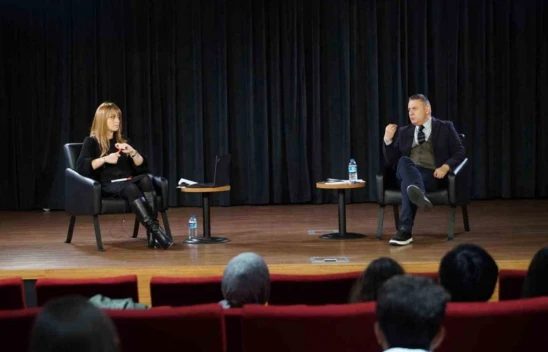 'Seni seviyorum' demeden önce iki kez düşünün!