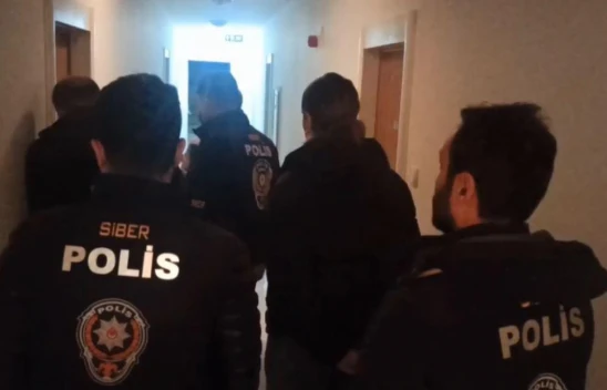 Siber Suçtan Aranıyordu, Yakalandı!