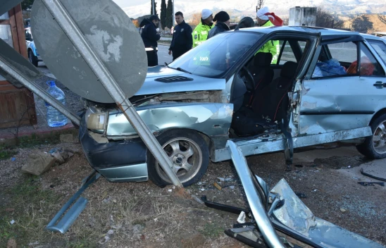 Çarpıştılar: Yaralılar Var