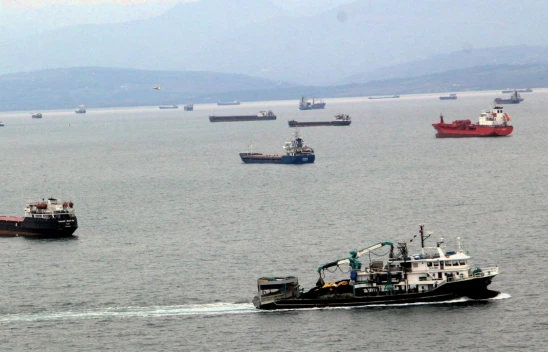 Sinop Limanında Fırtına Alarmı