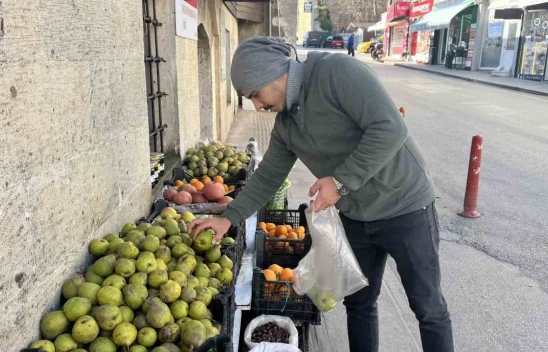 Kış Armudunun Kilosu 50 Lira