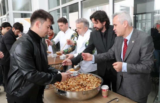 Sinop'un Geleneksel Tatları Öğrencilerinin Beğenisine Sunuldu