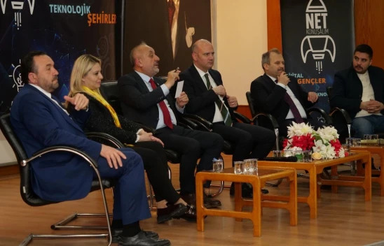 Tahsin Babaş 'Kastamonu'yu Gençliğin Merkezi Yapacağız'