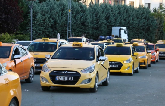Taksicilerin acı konvoyu