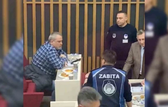 Tanju Özcan, Zabıta Müdürünü Görevden Aldı