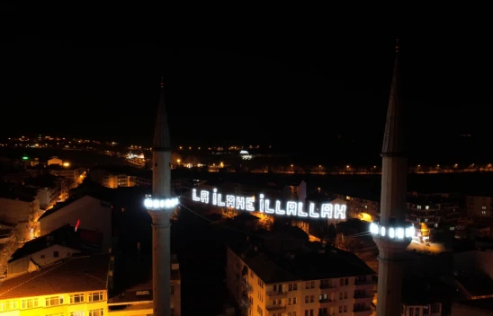 Taşköprü'de Ramazan Ayı İçin Mahya Asıldı