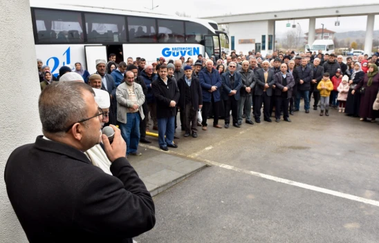 Taşköprü'de Umreciler Uğurlandı