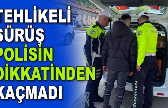 Tehlikeli Sürüş Polisin Dikkatinden Kaçmadı