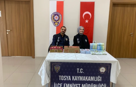 Tosya'da Polis Üniversite Öğrencilerini Bilgilendirdi