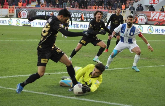 Çorum FK: 2 - Tuzlaspor:  1