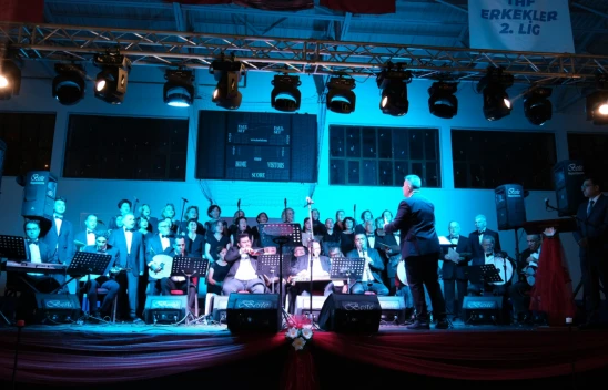 Türk Sanat Müziği Korosu Büyüledi