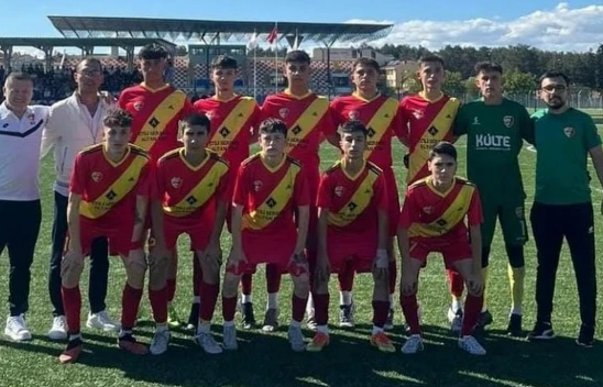 U18 Ligi'ne Coşkulu Başlangıç