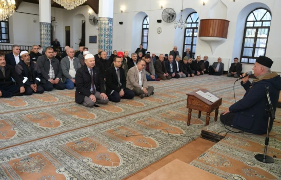 Umreciler Dualarla Uğurlandı