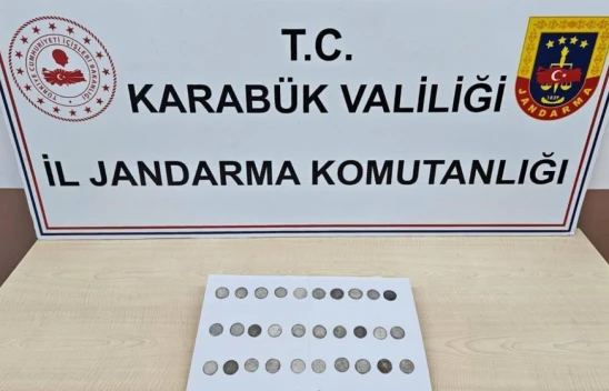Üzerlerinde Tarihi Paralarla Yakalandılar