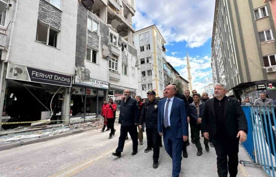 Vali Çalgan Vatandaşları Yalnız Bırakmıyor