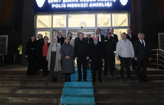 Vali Dallı, Yılbaşı Gecesinde Güvenlik Ekiplerini Ziyaret Etti