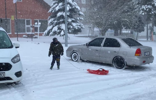Vatandaşlar Ilgaz'da Sezonu Açtı