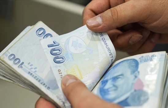 Yaşlı Ve Engelli Aylıkları Hesaplara Yatırılmaya Başlandı