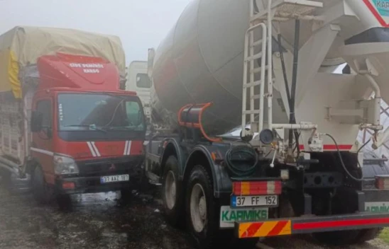 Yoğun Sis Kazayı Beraberinde Getirdi