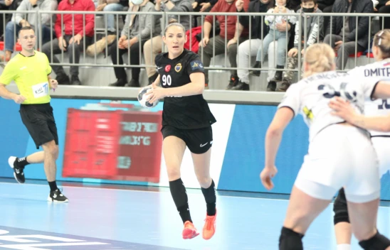 Yolu Kastamonu'dan Geçen Efsane Hentbolcu Veda Etti