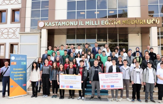 Yurt Dışına Gidecek Öğrenciler Bilgilendirildi