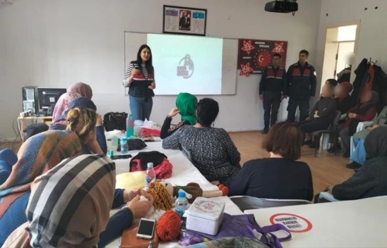 İl Jandarma Komutanlığı'ndan Öğrencilere Eğitim