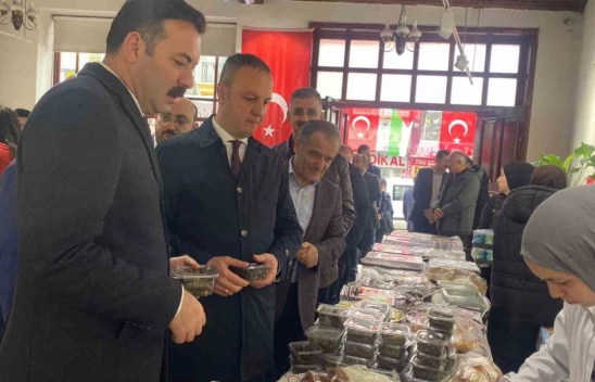 Zonguldak'ta 'Hayır Çarşısı' Açıldı