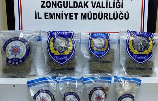 Zonguldak'ta Ölümcül Etkiye Sahip 2 Kilo 210 Gram Uyuşturucu Yakalandı
