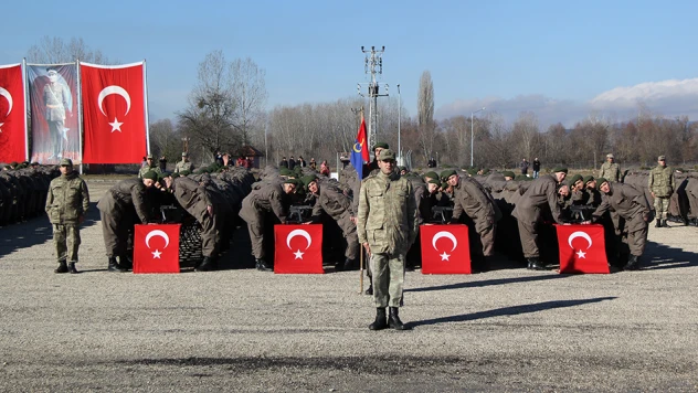 2 bin 360 kısa dönem asker yemin etti