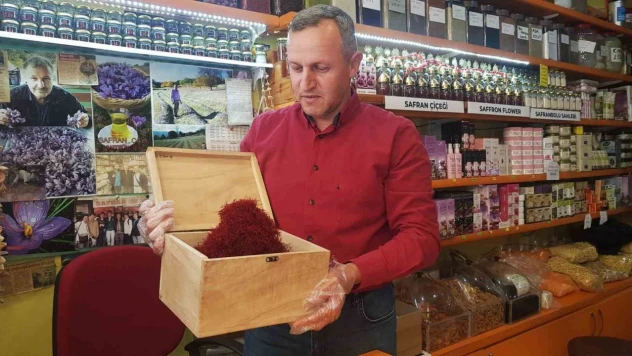 1 Kilosunu Elde Edebilmek İçin 510 Bin Lif Gerekiyor