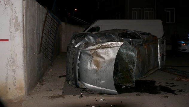 15 metreden uçtu, yara almadan kurtuldu