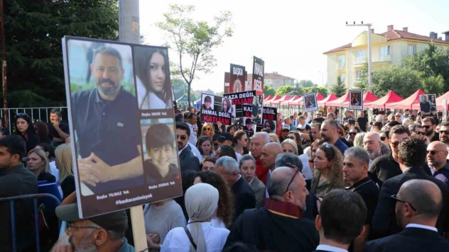 Yangında Yakınlarını Kaybedenler Adına Açıklama Yaptı