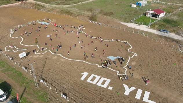 100 Bin Fidan Toprakla Buluştu
