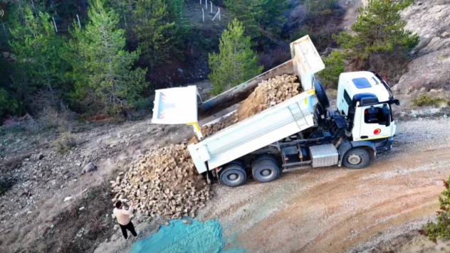20 Bin Metrekare Taş Parke 5 Milyon Liranın Üzerinde Tasarruf Sağladı