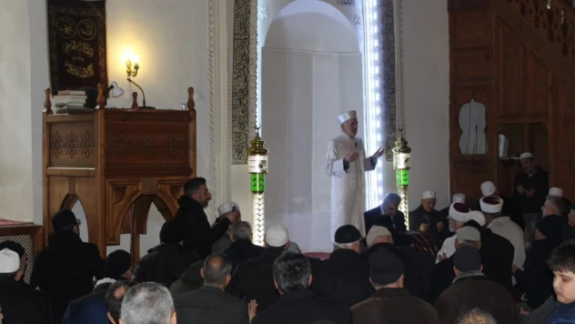 362 Umreci İçin Uğurlama Programı Düzenlendi