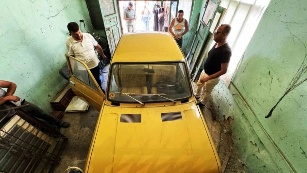 44 Yıldır Garajda Korundu, 15 Bin Euroya Satıldı