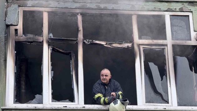 5 Katlı Apartmanda Yangın Paniği