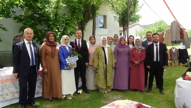 El Emeği Ürünlerle Sergi Açtılar