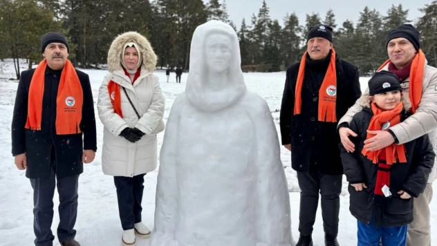 Abana Belediye Başkanı Oyar, Araç'taki 5. Yayla Kış Festivali'ne Katıldı
