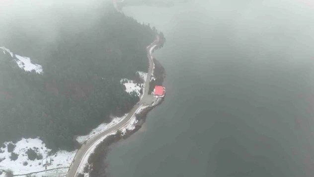 Abant Gölü Milli Parkı'nın Kuş Bakışı Güzelliği