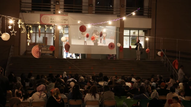 Açık Havada Sinemanın Tadını Çıkardılar