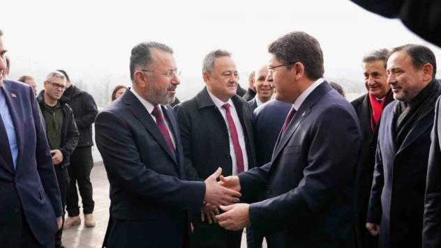 Adalet Bakanı Tunç, KBÜ'nün KAPGEM Çalışmalarına Dikkat Çekti