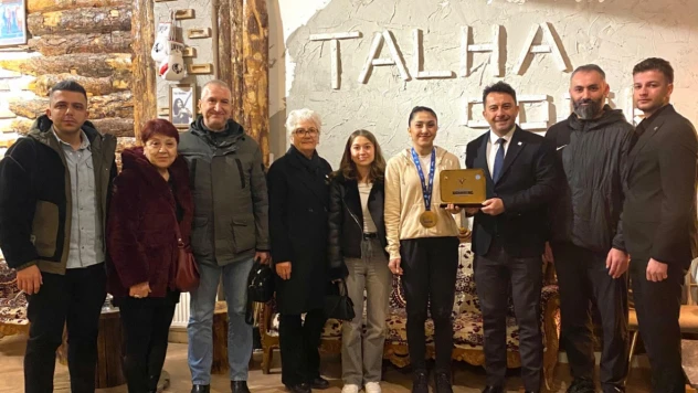 ADD'den, Dünya Şampiyonu'na Ziyaret