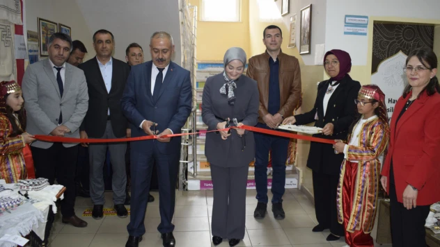 Ağlı'da El Emeği Göz Nuru Eserler Sergilendi